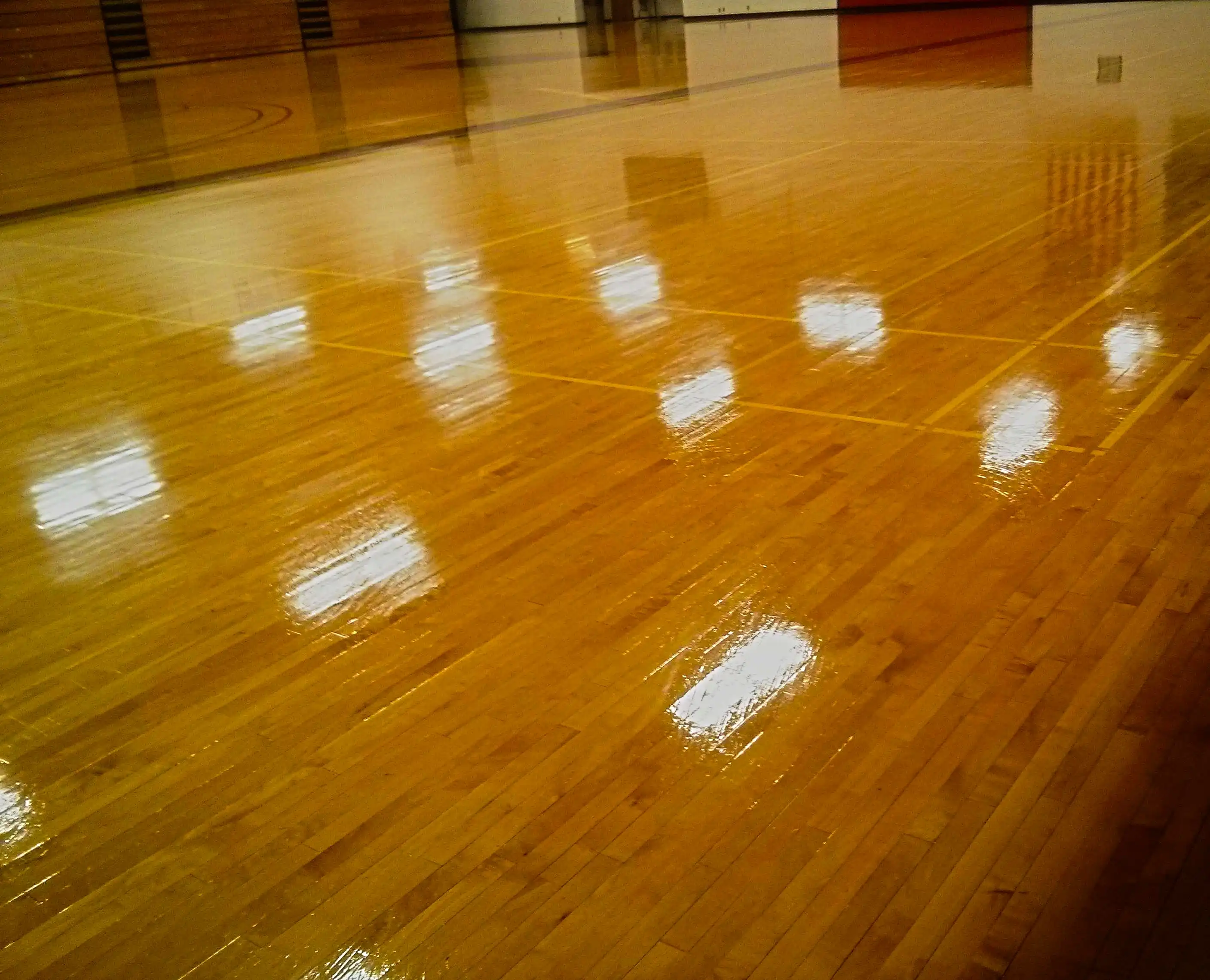 minneapolis-college-wood-gym-floor-recoating