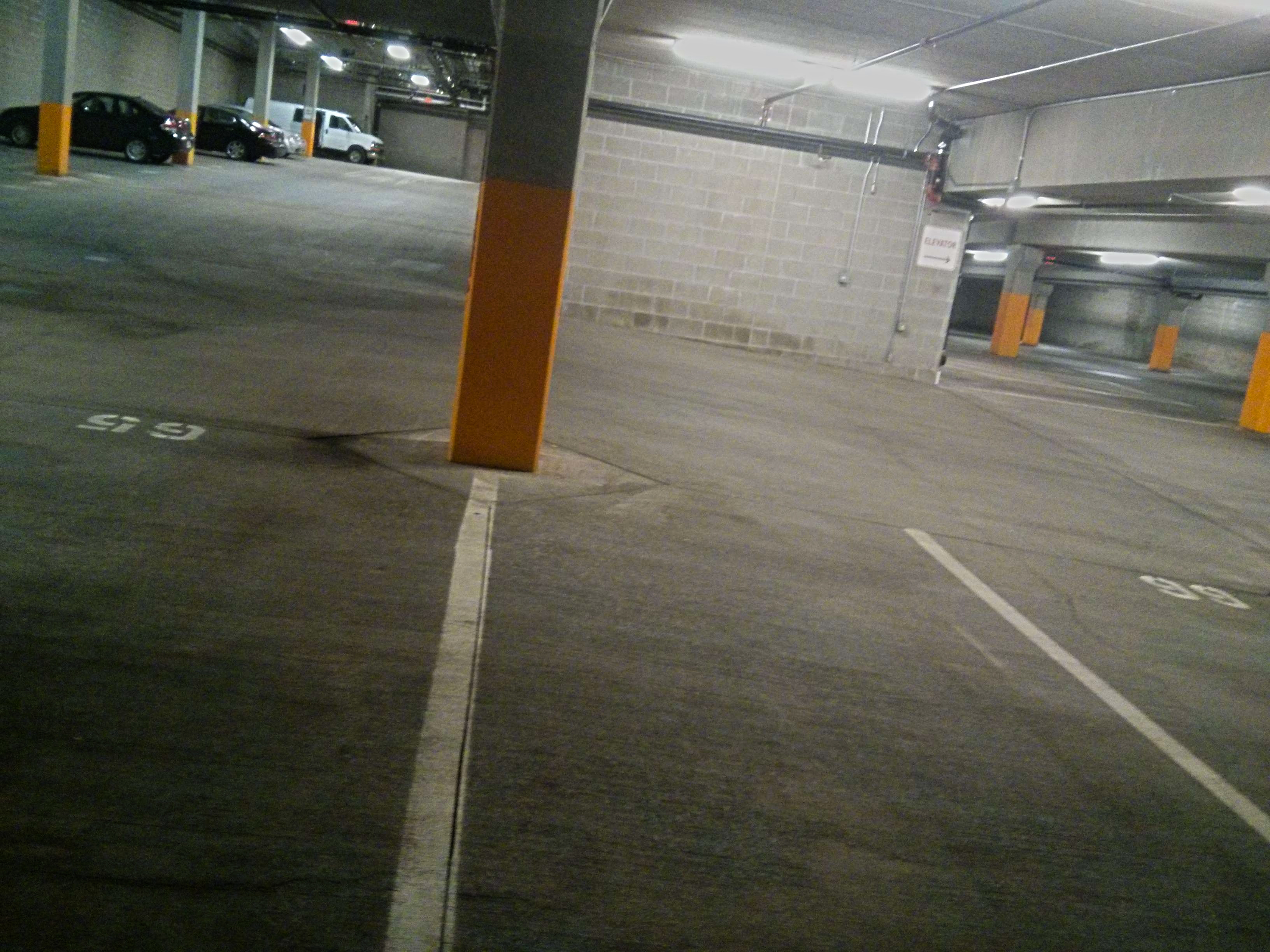 132 Parking Stalls in this Minneapolis Commercial Parking Garage image 1