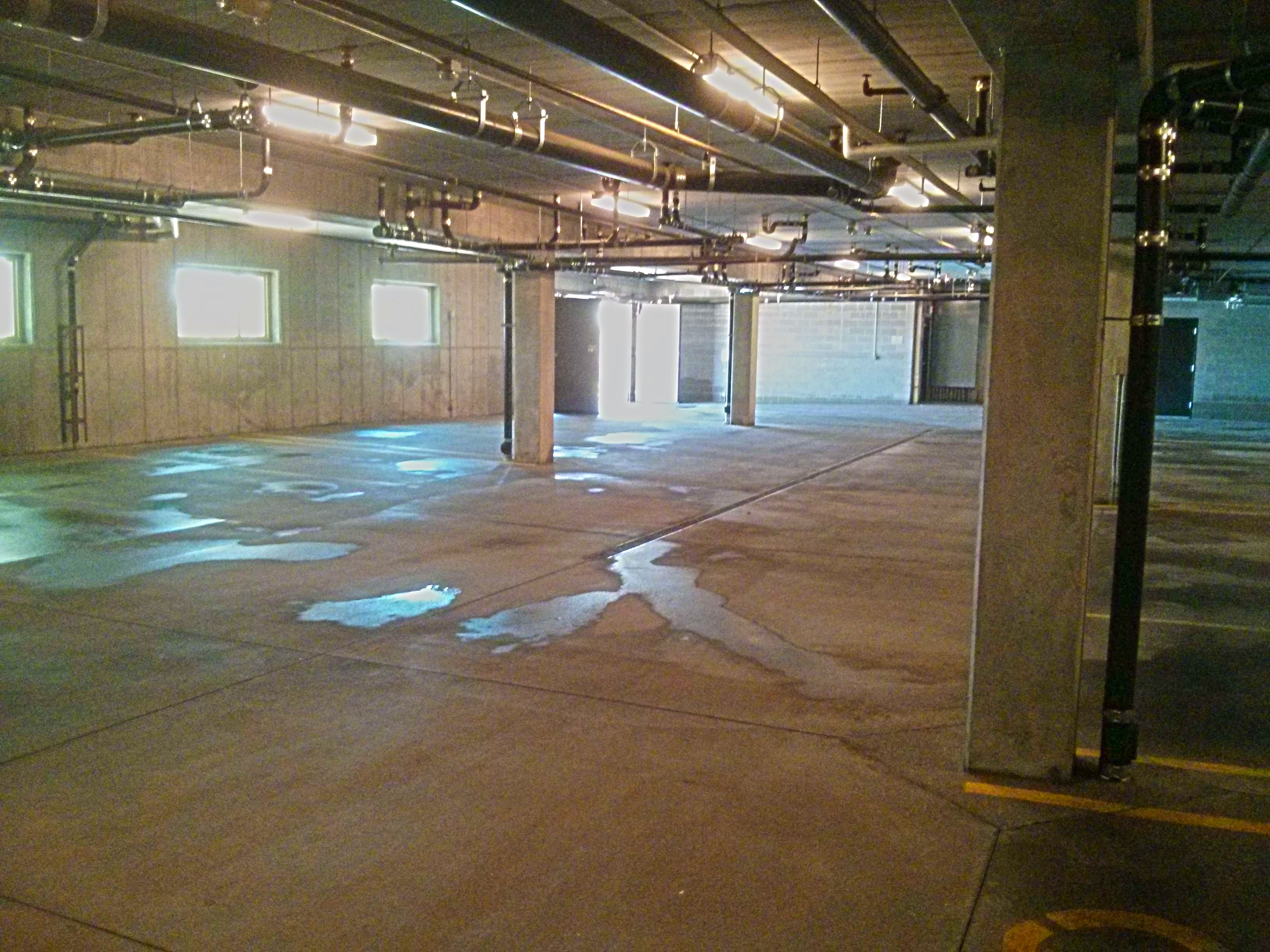 Multi-Housing Apartment Above Ground Parking Garage in Minneapolis, Minnesota image 11