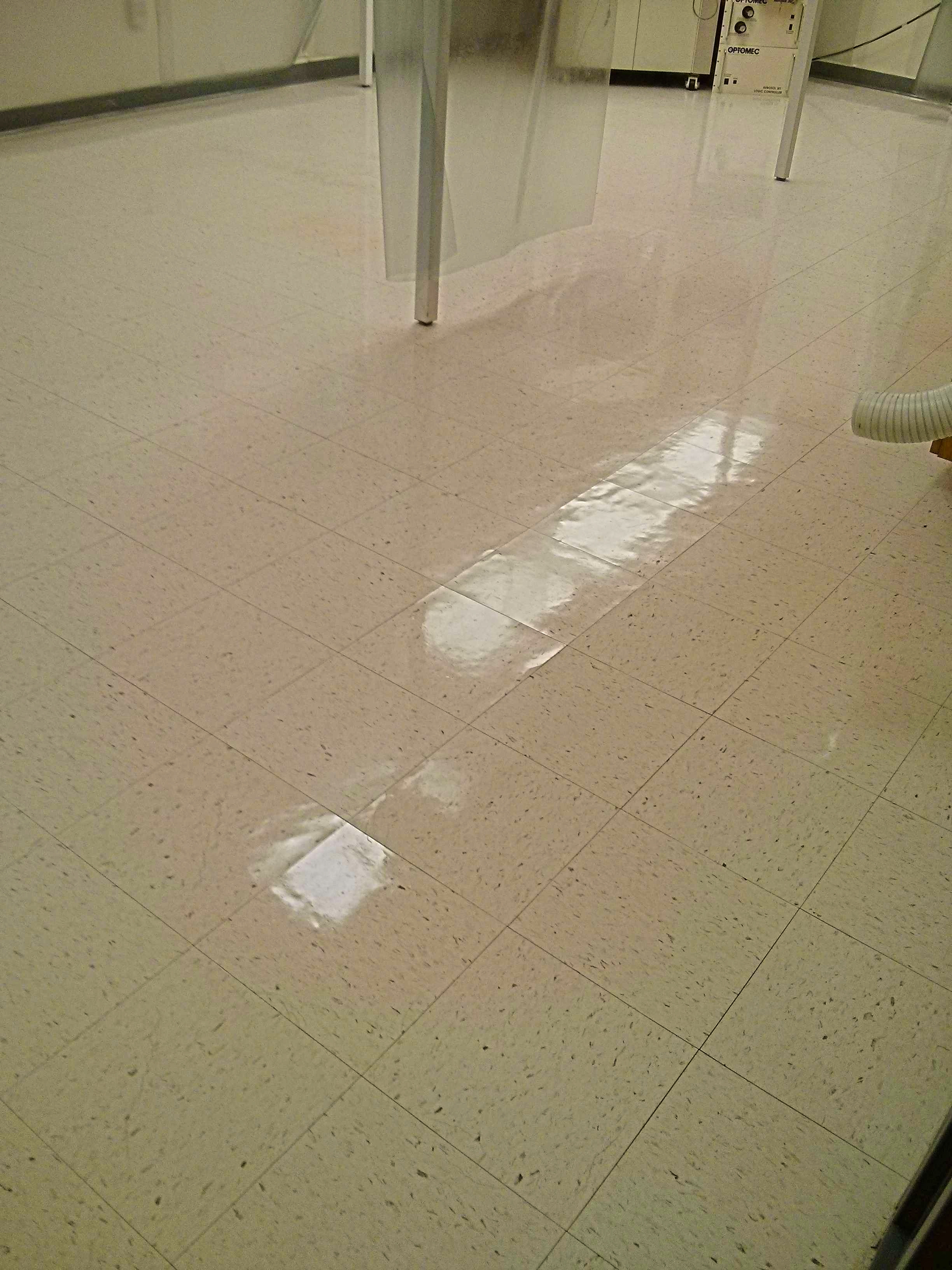 VCT Floor Coatings Services in Minneapolis Medical Manufacturing Facility image 1
